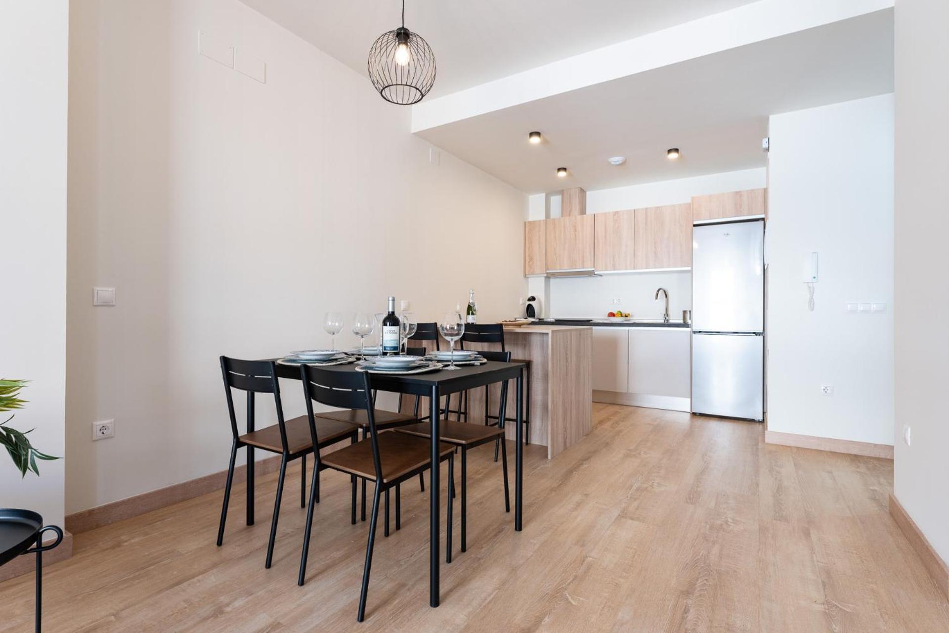 Malagasuite Comfortable Home Apartments ภายนอก รูปภาพ