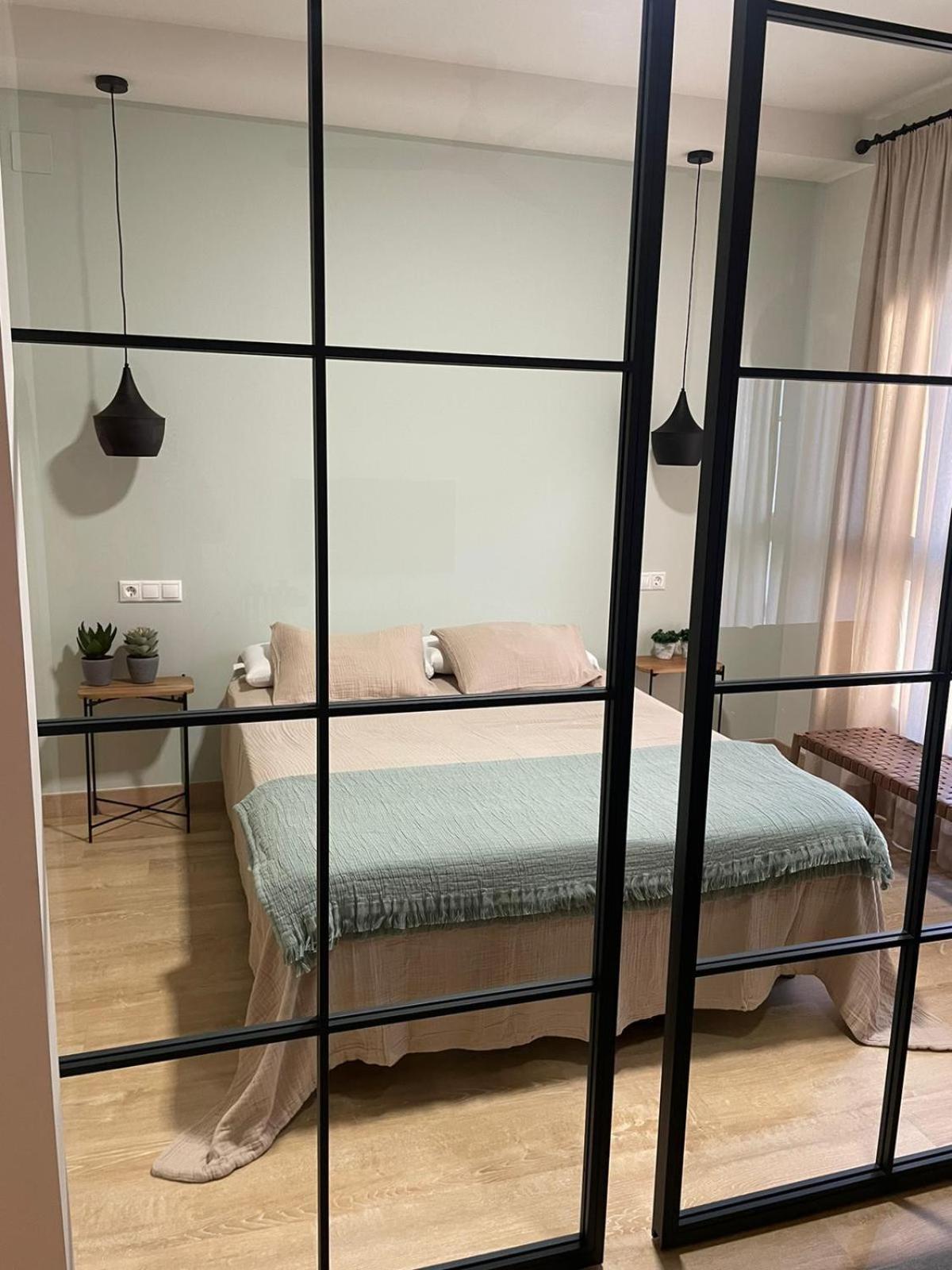 Malagasuite Comfortable Home Apartments ภายนอก รูปภาพ